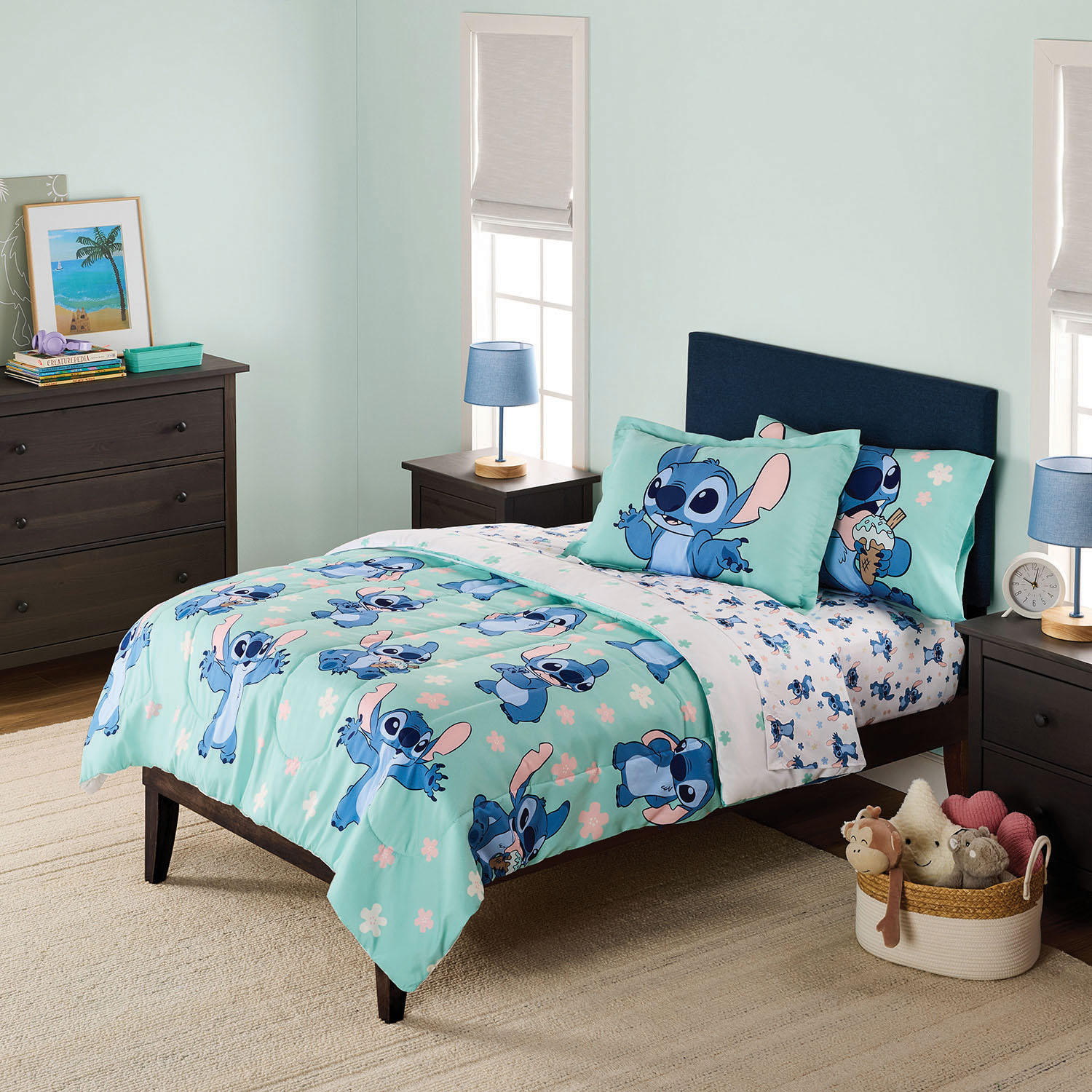 Licensed Kids 5 or 7-Piece Twin/Full Sized Bed-in-a-Bag, Assorted Designs and Sizes | Sam's Club