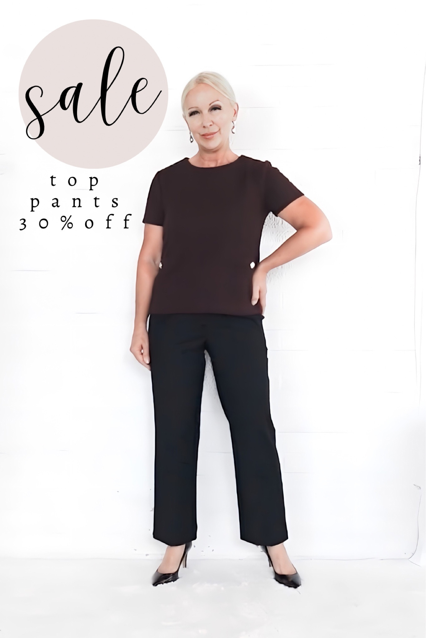 This lovely lavender tunic with button tabs & black pants are on sale for 30% off this weekend. This makes a fabulous workwear outfit to transition from late Summer to early fall.

#LTKSaleAlert #LTKOver40 #LTKWorkwear