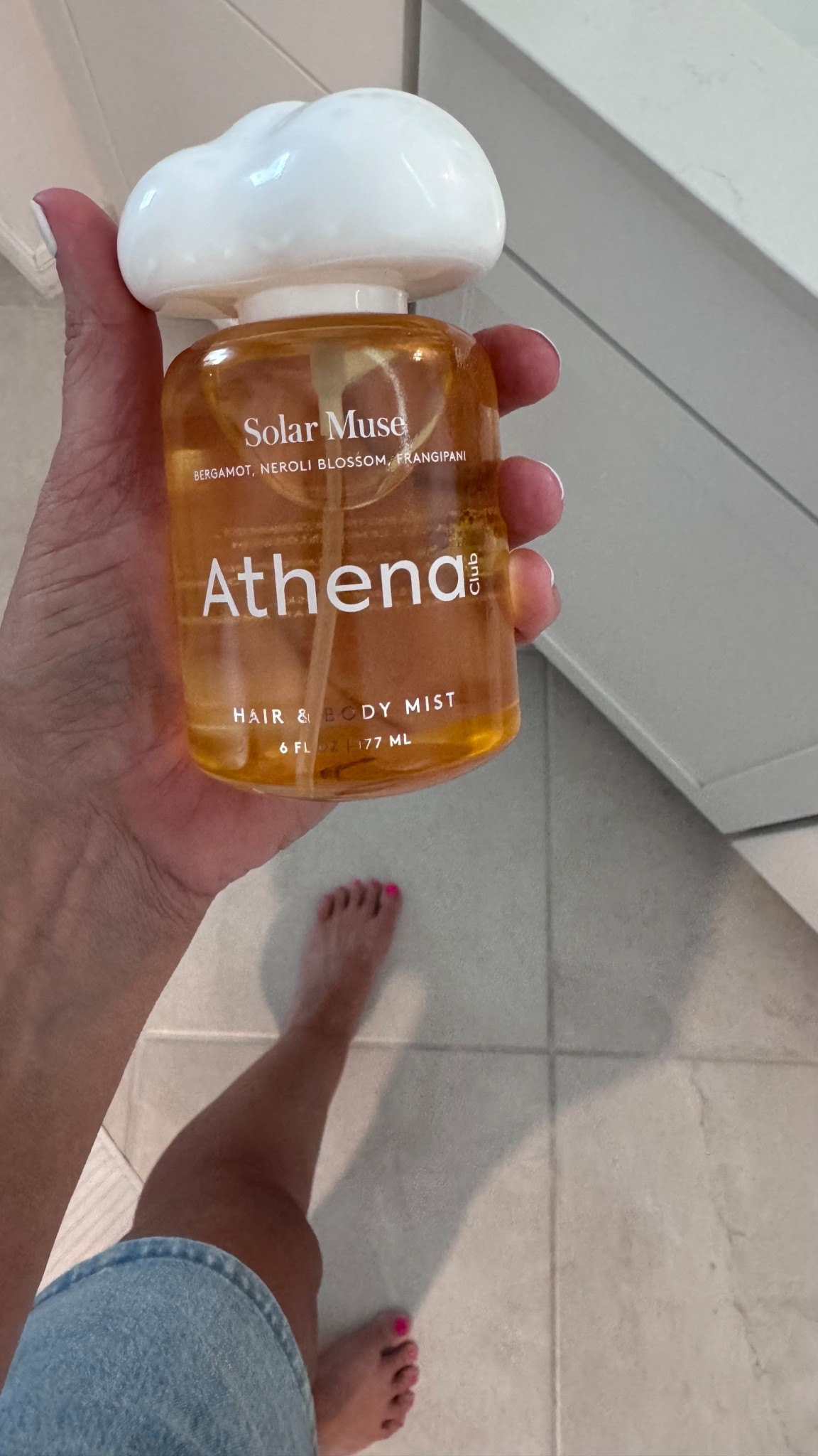 Body spray smells so good spring dream