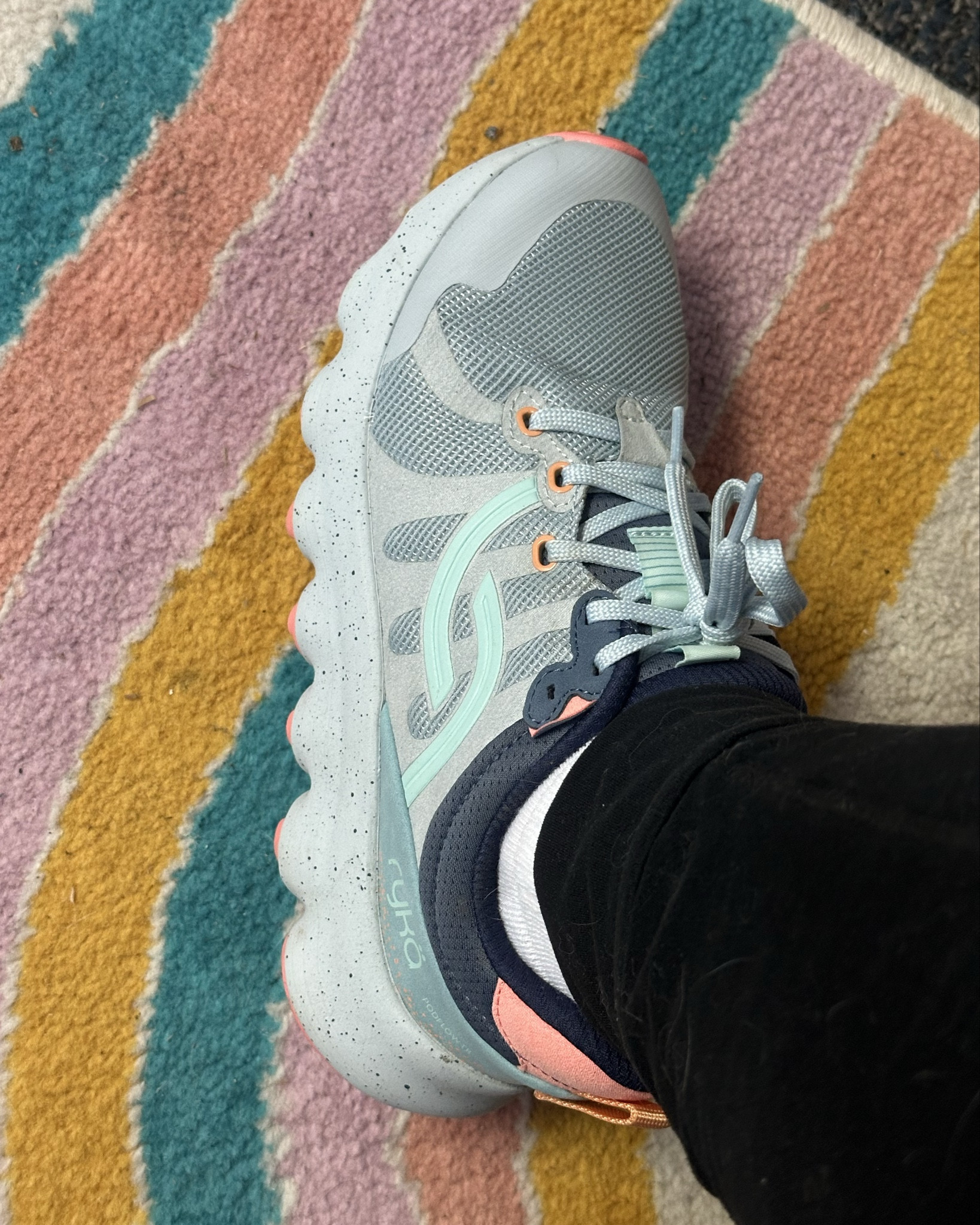 Absolutely love these new walking shoes #LTKshoes

#LTKmomlife