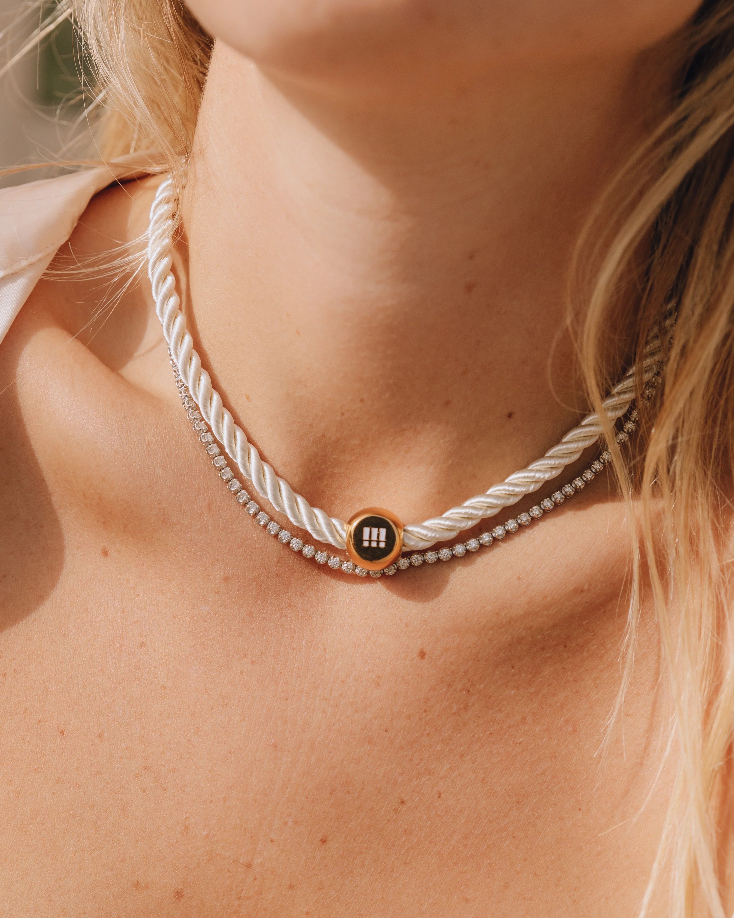 !!! Necklace X Timeless Pearly | Daily Drills