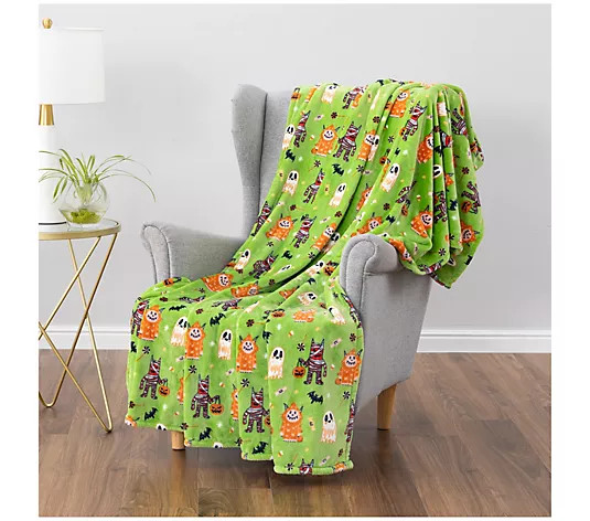 Berkshire Halloween Printed Plush 60x70 Throw - QVC.com | QVC