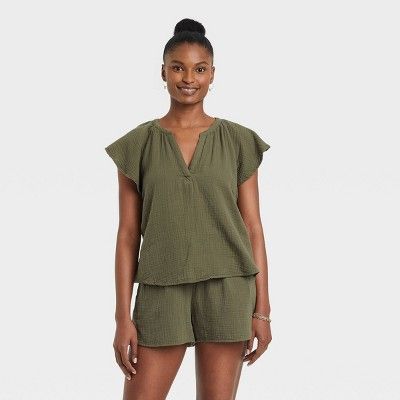 Women&#39;s Flutter Short Sleeve Blouse - Universal Thread&#8482; Green S | Target