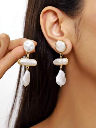 2pcs Fashion Charm Baroque Pearl Golden Alloy Earrings Exquisite Women's Earrings Girls Versatile... | SHEIN