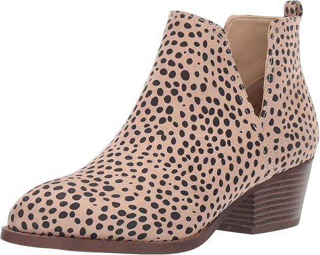 CL by Chinese Laundry Women's Caring Chelsea Boot | Amazon (US)