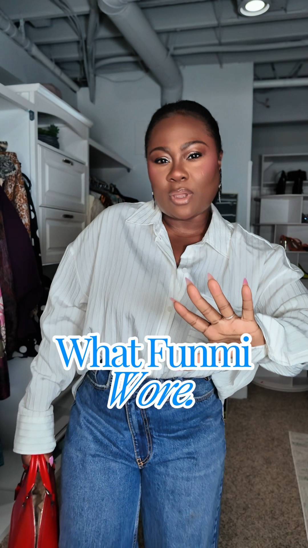 Jeans and a button down uniform

#LTKgrwm #LTKootd #LTKPetite