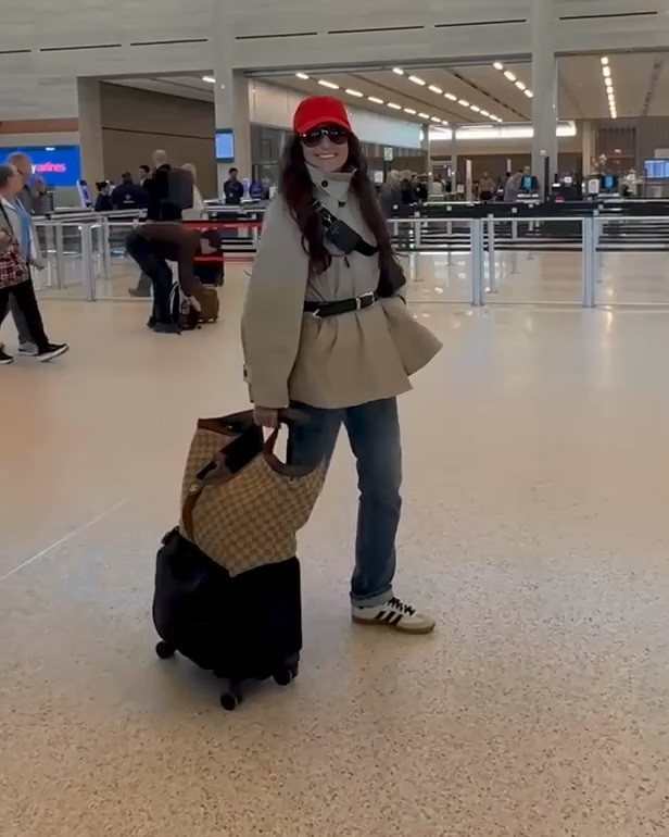 Favorite recent travel outfits! Planes,trains and automobiles! Gotta be comfy!
The gray set is from Zara but will link similar!

#LTKdayinmylife #LTKOver40 #LTKTravel