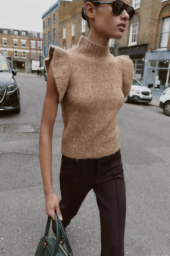 WOOL TOP WITH RUFFLES | Zara US