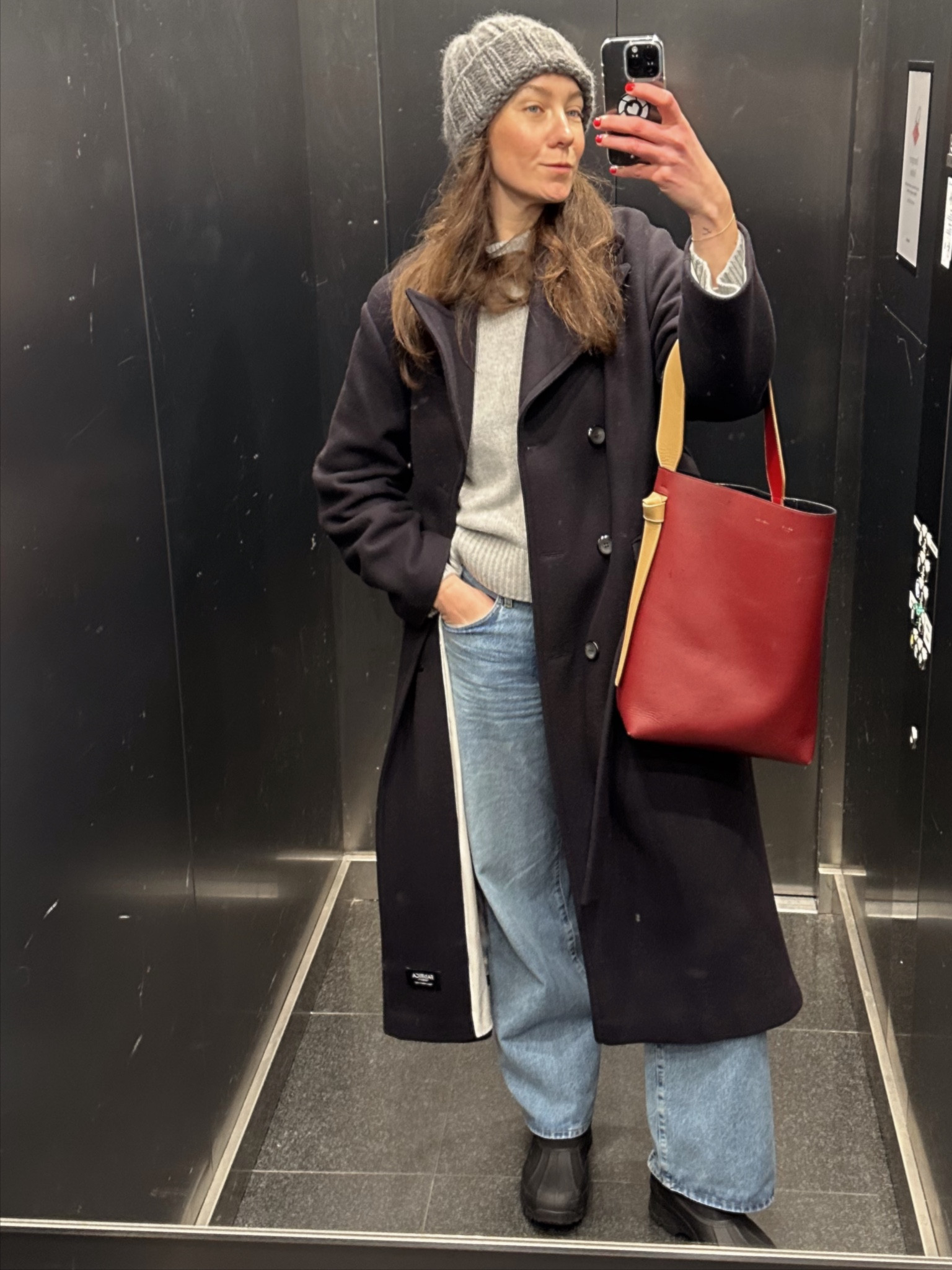 Casual work uniform. #cashmere #boots #agolde #celinebag 

#LTKmidsize #LTKeurope #LTKSeasonal