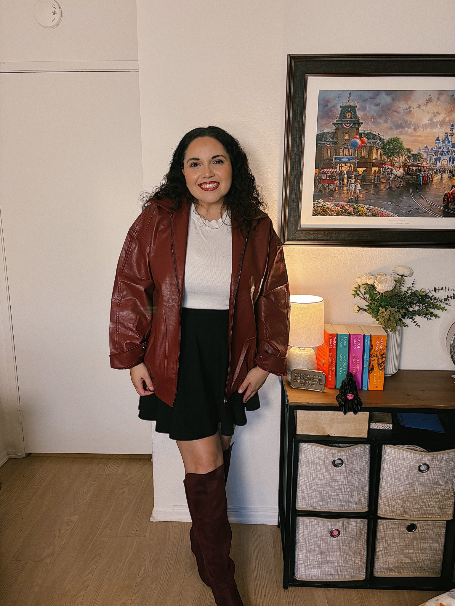 Fall outfit inspo 🍂 Midsize fashion made simple pairing my favorite faux leather jacket with a pleated mini and knee-high boots. Cozy, confident, and perfect for coffee dates or a night out feeling like the main character.

midsize fall outfit, faux leather jacket outfit, pleated mini skirt outfit, knee high boots outfit, fall outfit ideas, midsize fashion inspo, fall date night outfit, leather jacket fall look, cozy chic fall outfit, midsize confidence style

#LTKStyleTip #LTKMidsize #LTKPlusSize