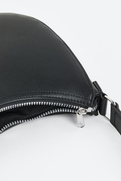 Small shoulder bag | H&M (UK, MY, IN, SG, PH, TW, HK)