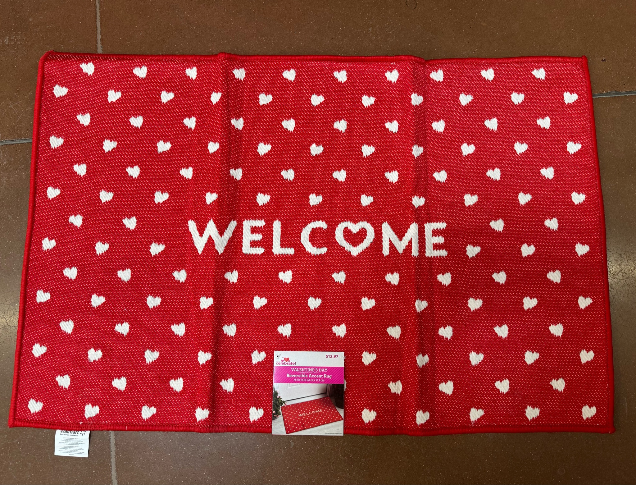 Valentine’s Day reversible accent rug! Welcome mat, indoor/outdoor rug. #accentrug #rug #welcomemat #valentinesday #holiday

#LTKFindsUnder50 #LTKSeasonal #LTKHome