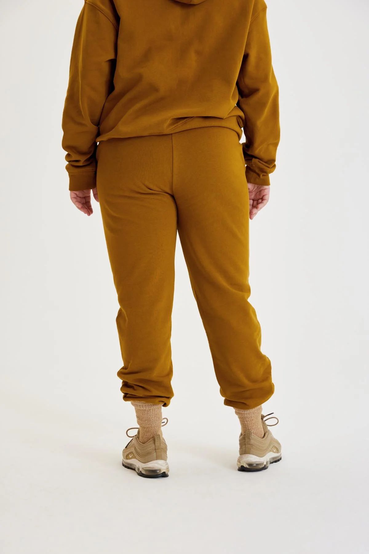 Sycamore 50/50 Classic Jogger | Girlfriend Collective