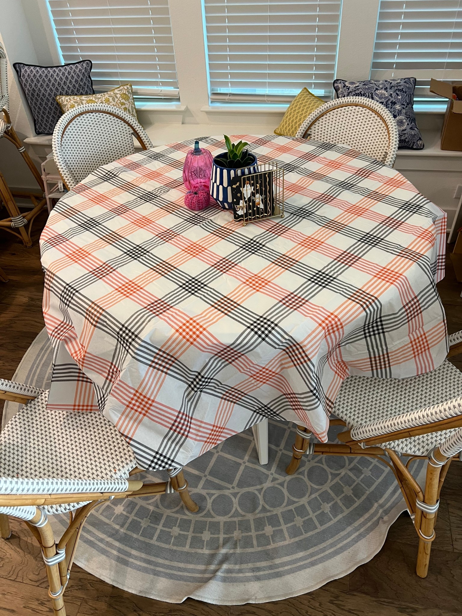 Fall home decor, this great tablecloth is festive and can be wiped clean. 

#LTKSeasonal #LTKHome #LTKHalloween