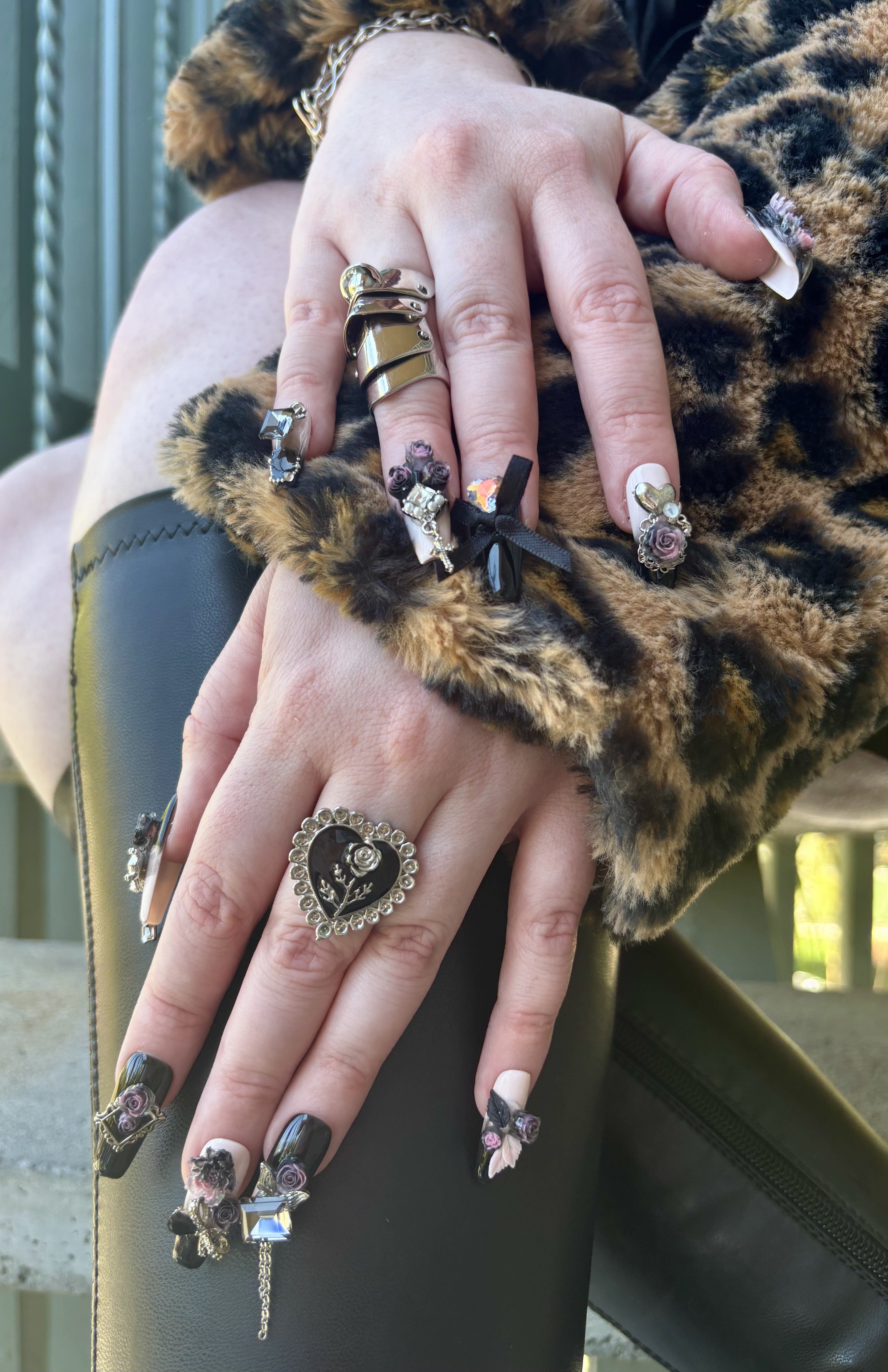 Nails gifted by my wonderful friend Cutie Pop Nail Shop! Save some $$$ with my code DAISY5 💕

#LTKFindsUnder100 #LTKStyleTip #LTKBeauty #gyaru #jfashion 

#LTKBeauty #LTKStyleTip #LTKSeasonal