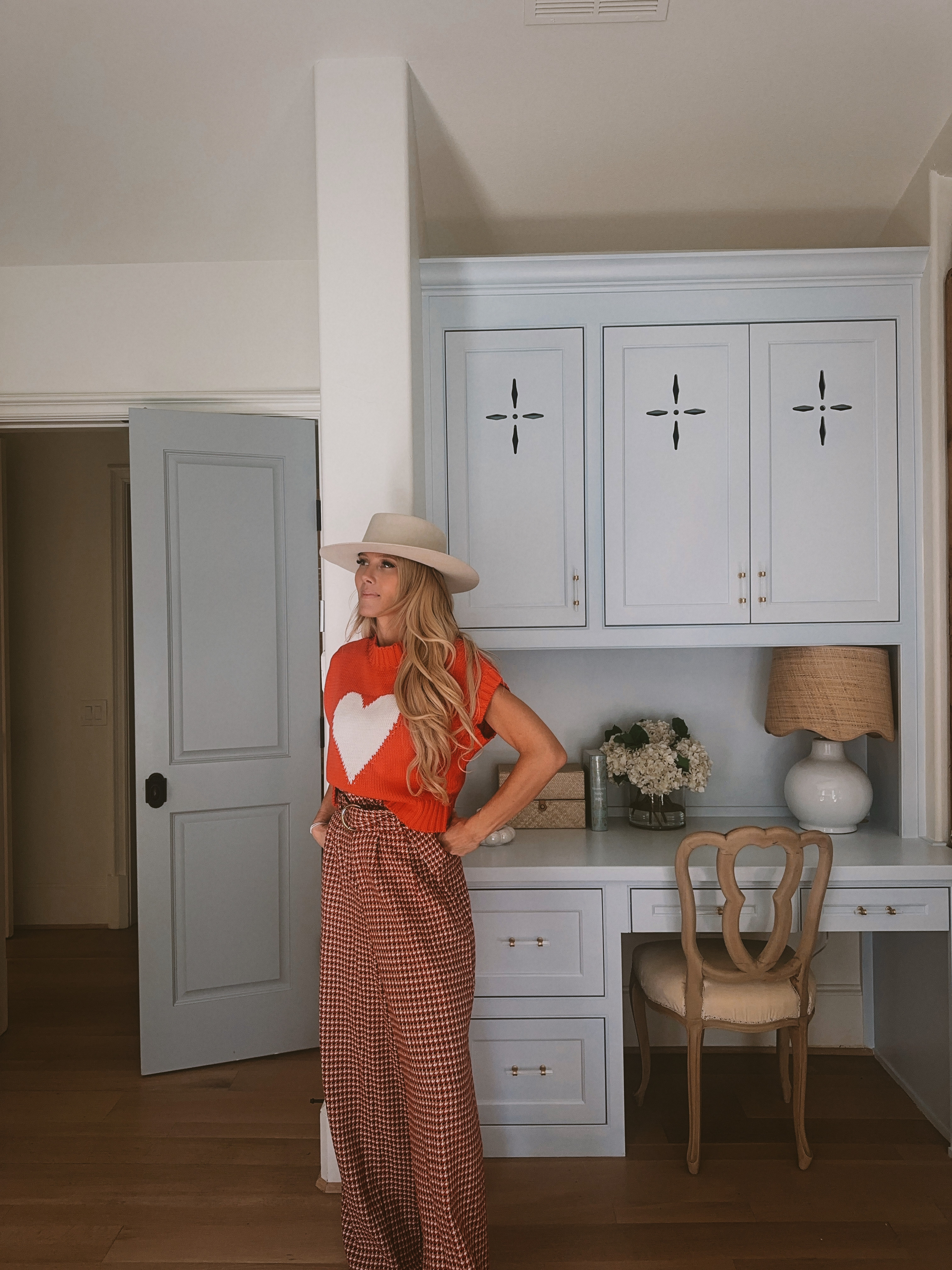 How cute is this sweet Valentine's Day sweater tank? The perfect Amazon find for a festive and comfy look!  

 #LTKSeasonal #LTKFindsUnder50 #LTKStyleTip