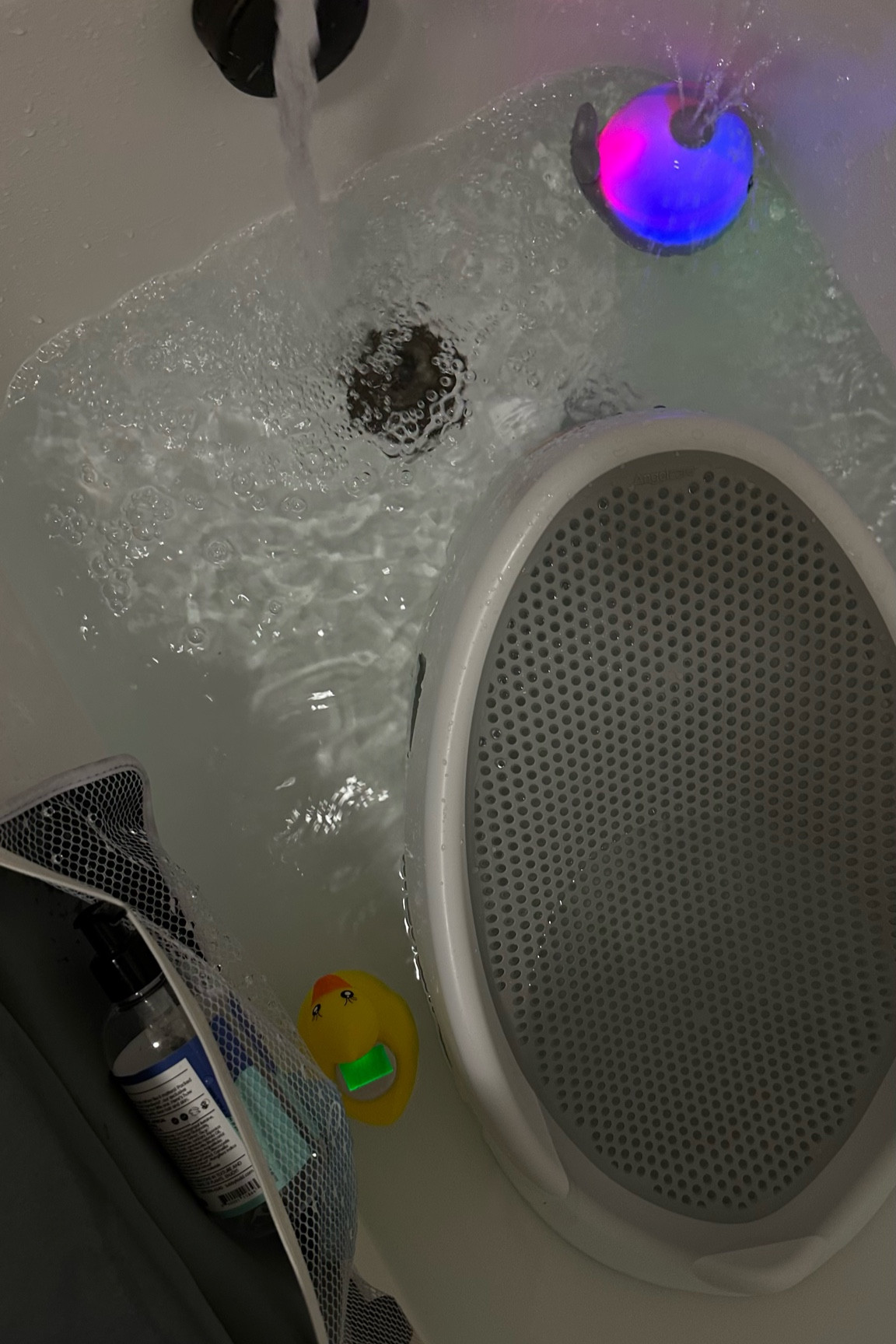 Baby bath time favorites 🐠