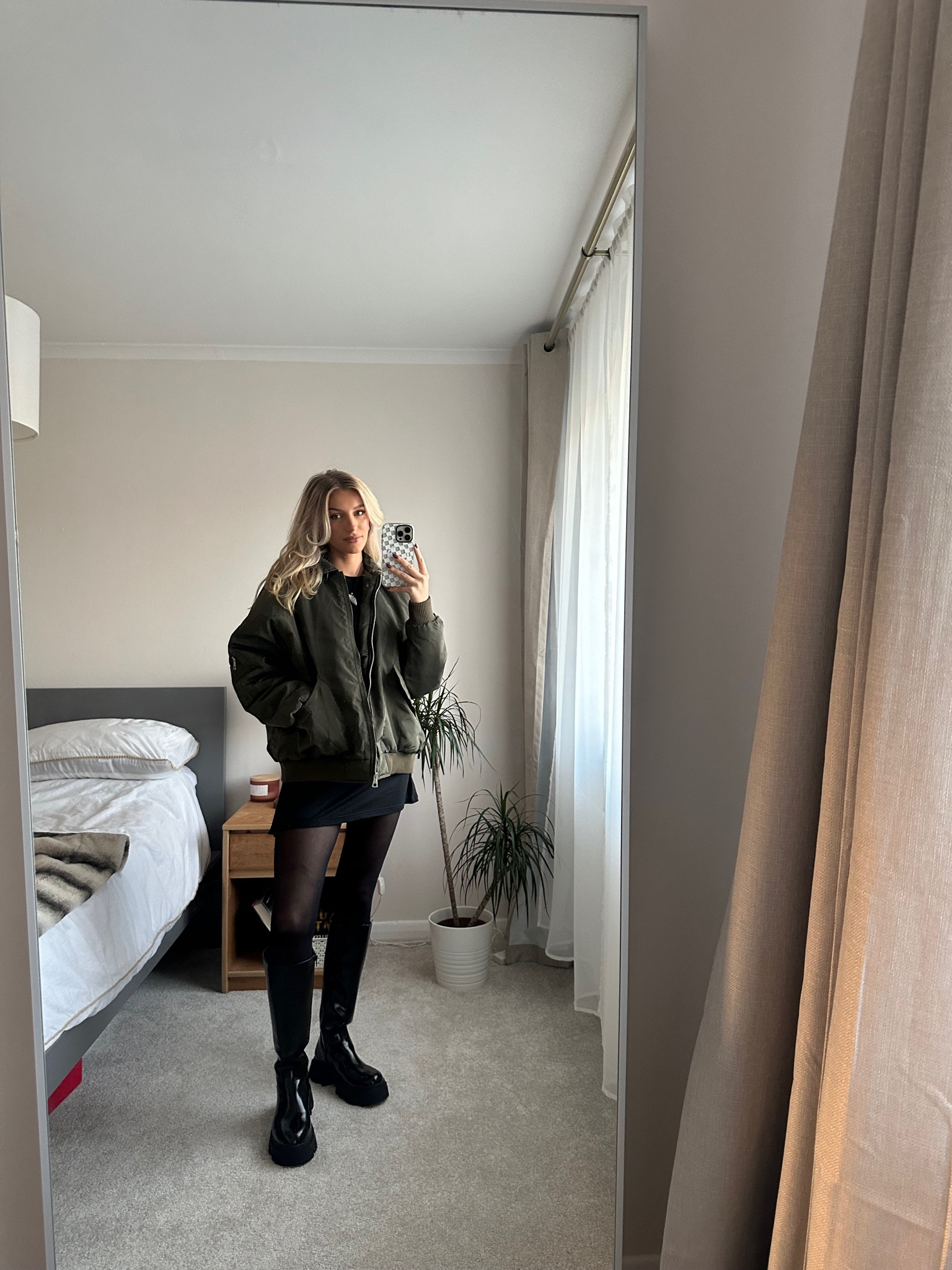 Oversized bomber jacket, knee high chunky boots, green bomber, autumn jacket, quiz, public desire, asos 

#LTKeurope #LTKSeasonal #LTKstyletip