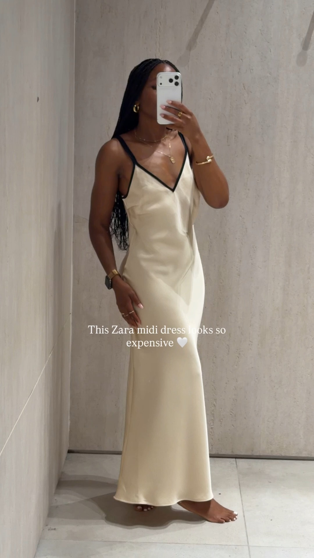 POV: You finally found the perfect summer dress

Wearing size XS. Elegant, flattering, and perfect for summer vacations, wedding guest looks, date nights, and special occasions. Linked in my LTK.

#zara #ZaraStyle #MidiDress #SummerFashion

#LTKdresses #LTKpetite #LTKsummer