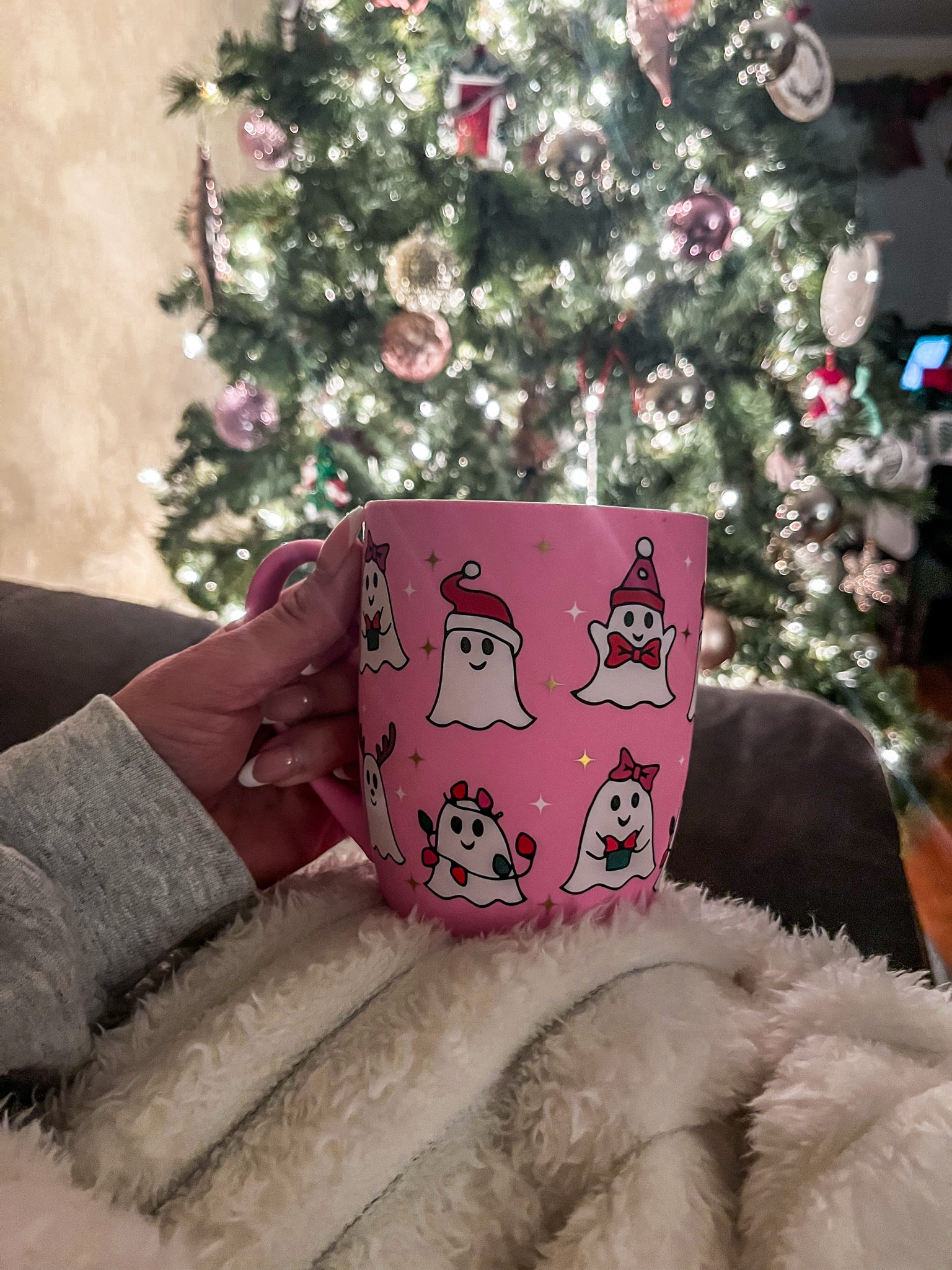 There is no better feeling than cozying up with a fuzzy blanket & drinking hot chocolate out of a fun mug!! 
Linking both!! 🤍☕️🍫

#LTKFindsUnder50 #LTKHome #LTKSeasonal