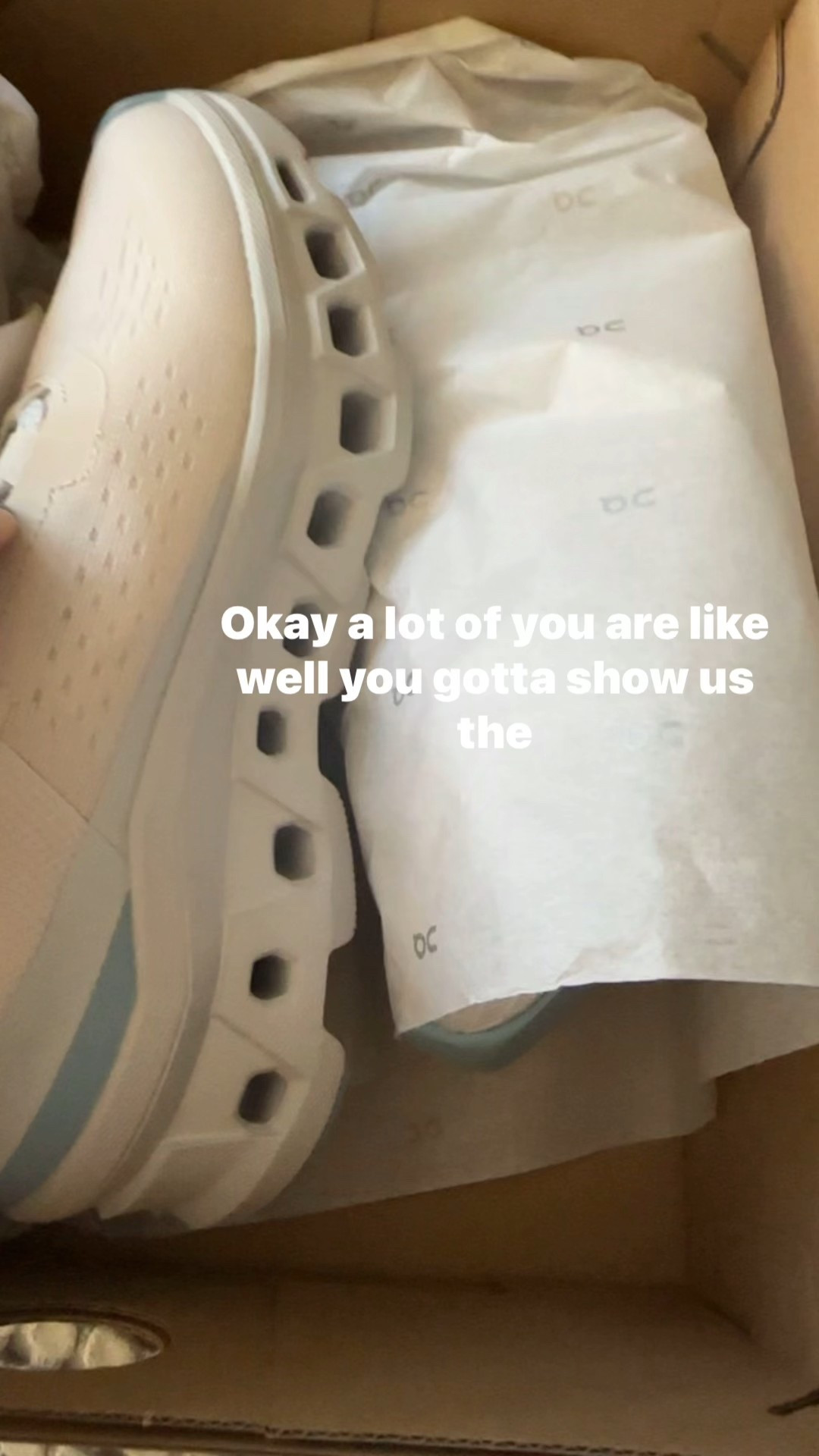 These sneakers are sooo good 

#LTKmomlife #LTKMidsize #LTKOver40