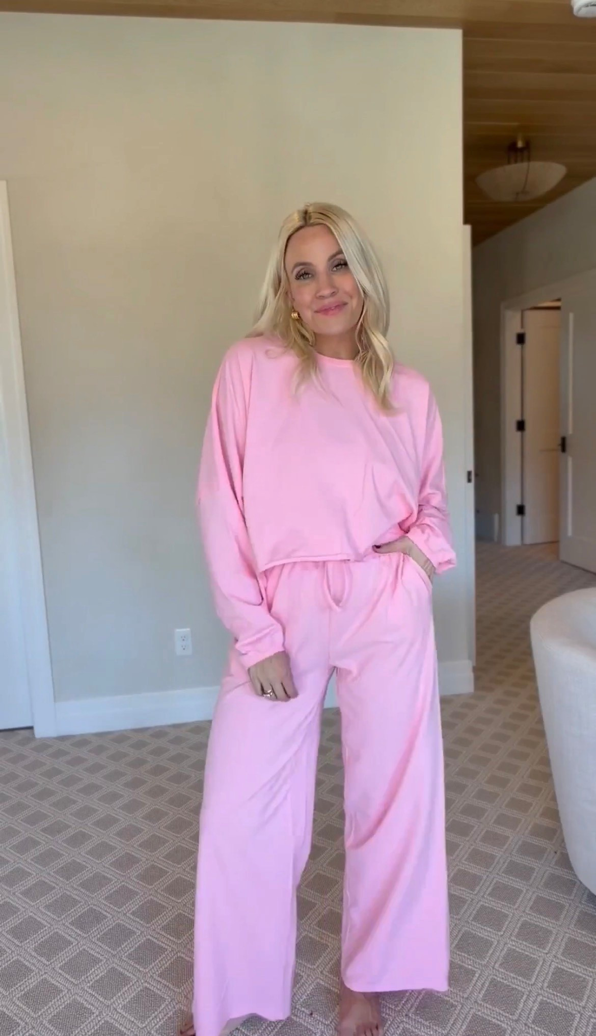 This whole pink set is only $45 and ADORABLE! It’s so comfortable and the prettiest pink ever. 

#LTKHoliday #LTKootd #LTKFindsUnder50