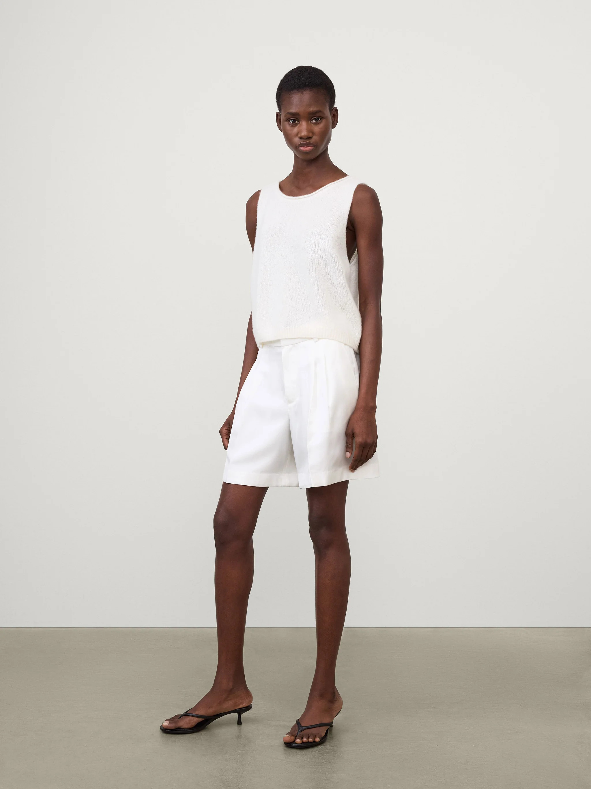The Devine Top 
    315 USD | LISA YANG
