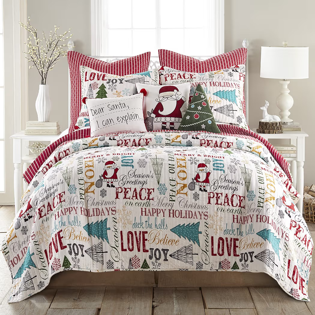 Levtex Home Merry & Bright Collecion - Santa Claus Lane Quilt Set - Full/Queen Holiday Quilt 88x9... | Amazon (US)