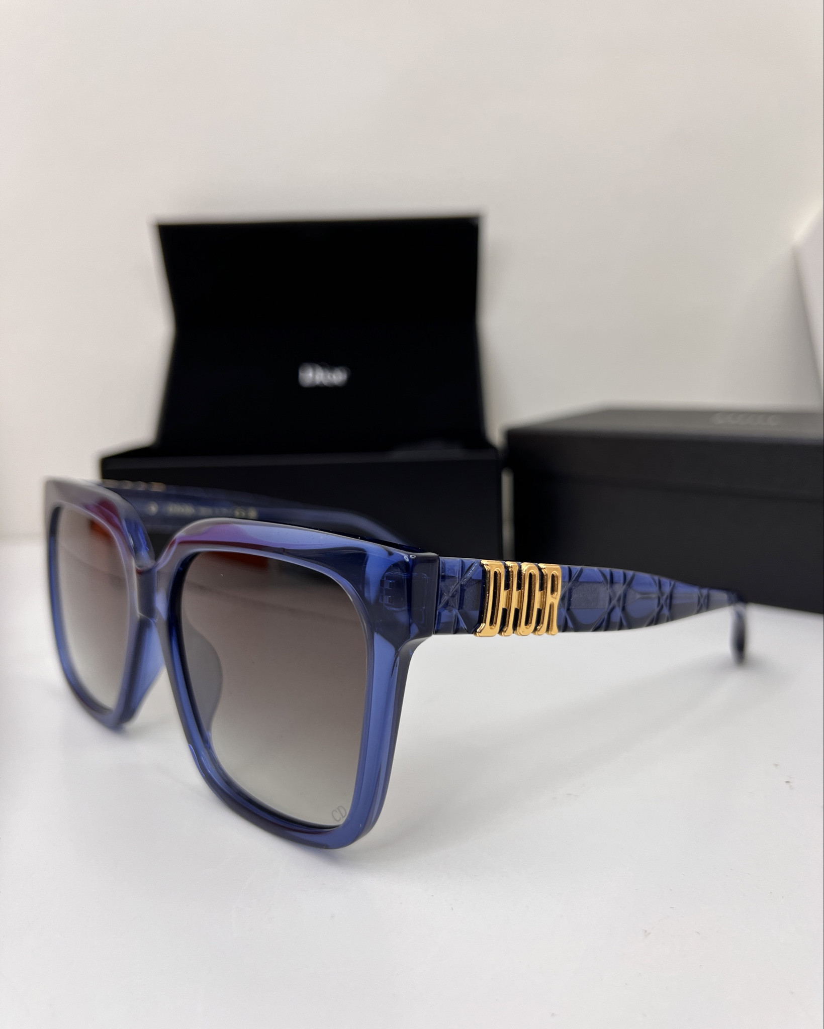 DIOR sunglasses blue sunglasses large bolder glasses 

#LTKtravel #LTKGiftGuide #LTKfindsunder100