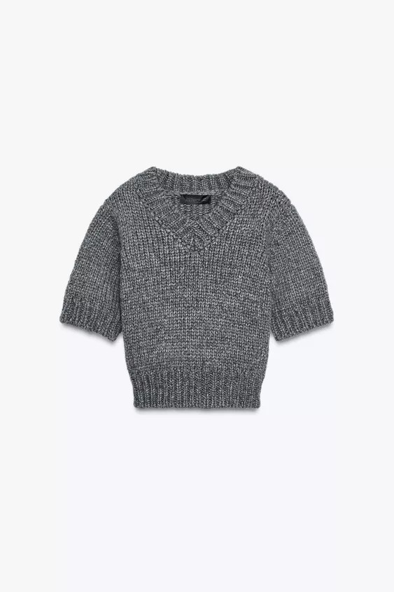 CROPPED KNIT V-NECK SWEATER | Zara US