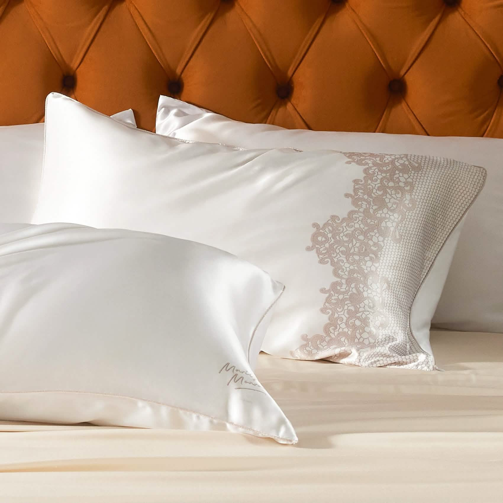Marilyn Monroe™ Silk Pillowcase Champagne Left | Bedsure