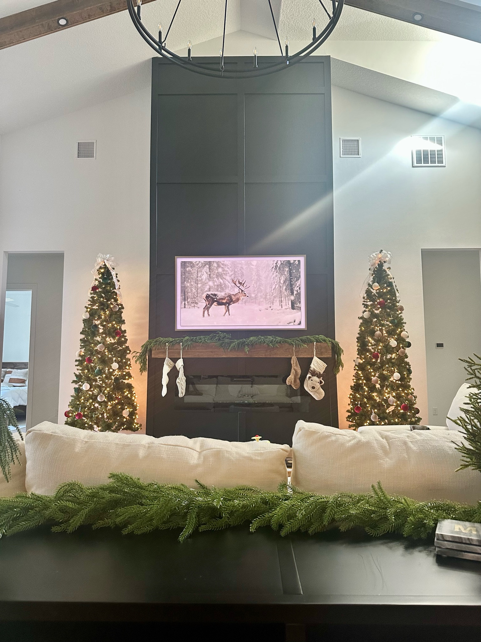 9 foot prelit Christmas trees!

#LTKHome #LTKHoliday