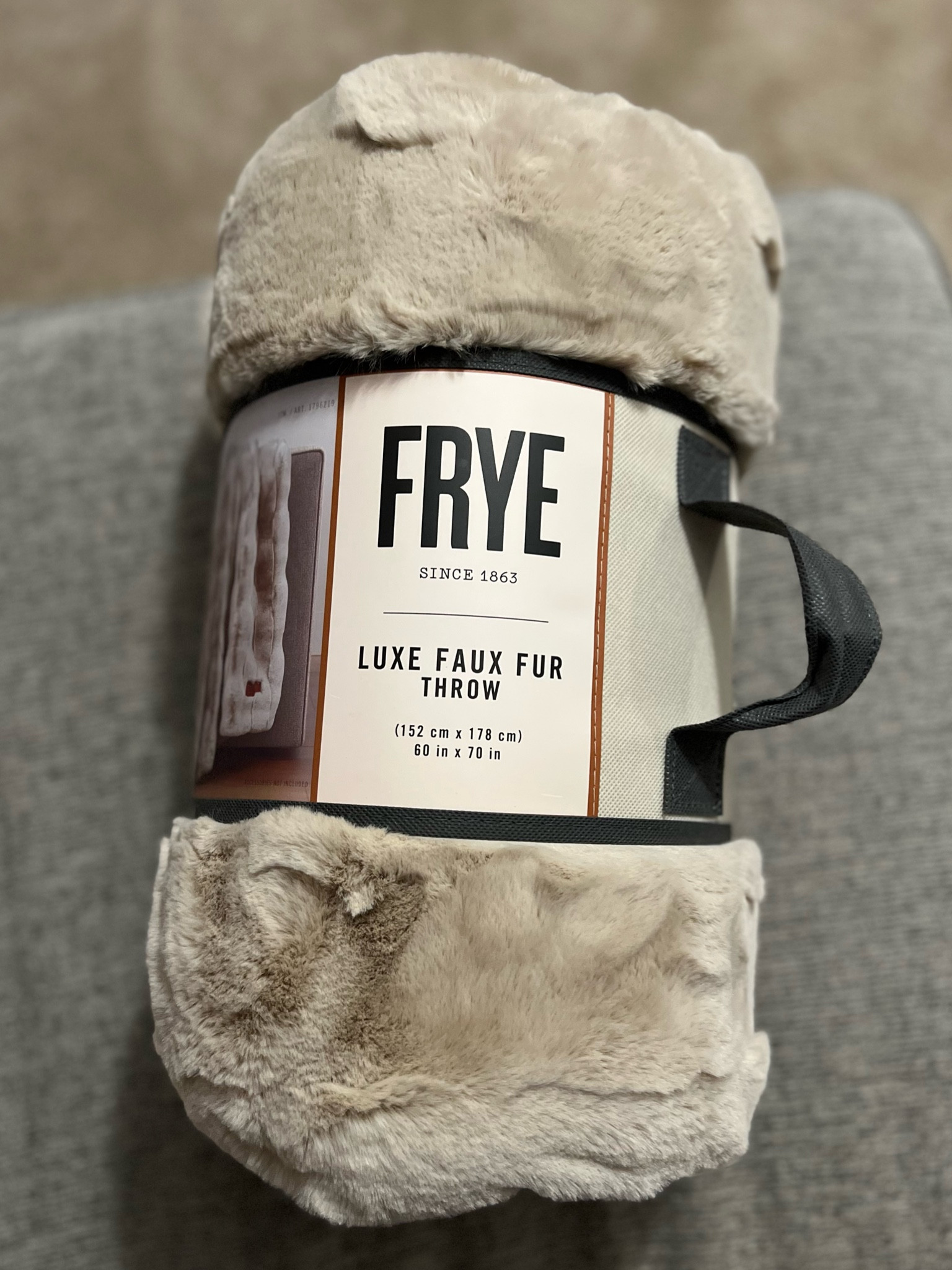 The cutest weighted Frye blanket! 

#LTKHome #LTKGiftGuide #LTKFindsUnder100