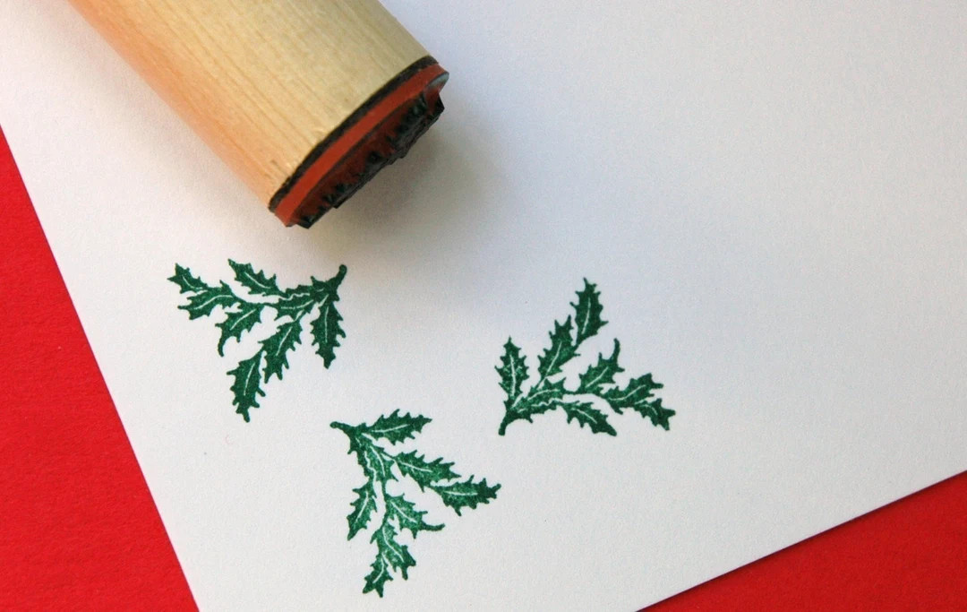 Holly Bough Rubber Stamp - Etsy | Etsy (US)