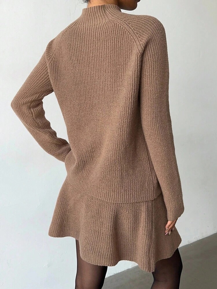 Elenzga Women Loose Casual Round Neck Textured Top And Pleated Skirt 2 Pieces Set | SHEIN