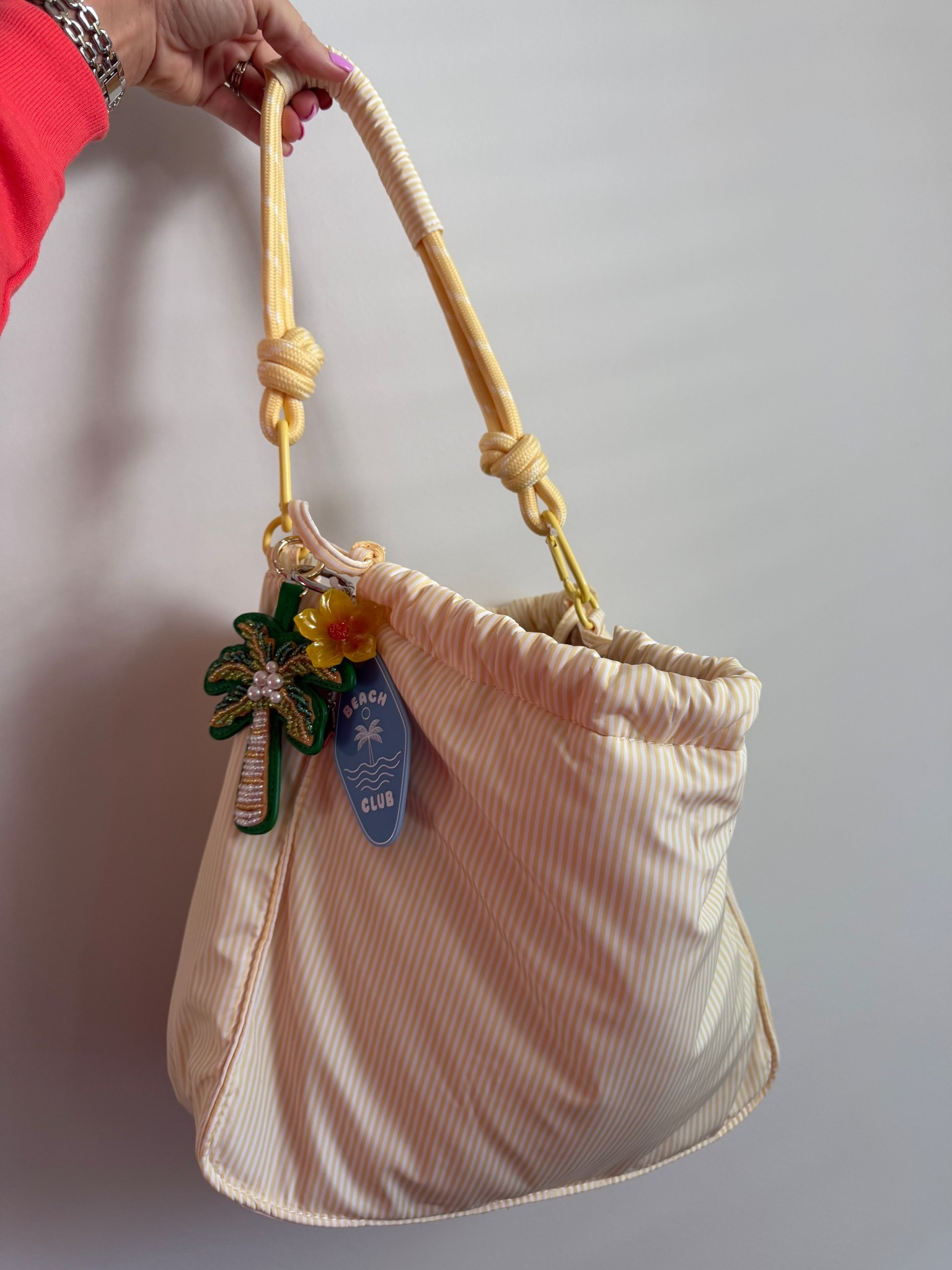 Perfect vacation bag! 🌴

#LTKSeasonal #LTKTravel