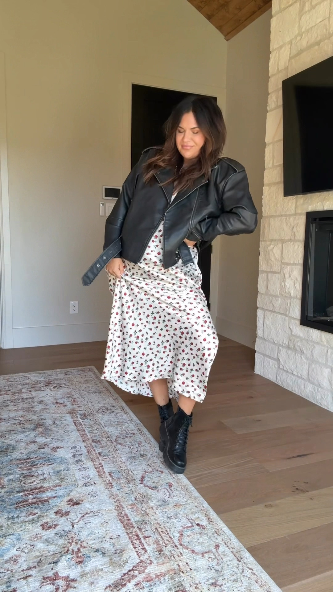 Target Slip Dress Styled 5 Ways!
Slip Dress: XXL (I wanted it super loose and flowy, an XL would have been fine too)

Check sweater: XXL
Leather Jacket: XL
Denim Trench (exact one is sold out, but linked more options)
Denim Trucker Jacket: XXL
Sweatshirt: XXL
All shoes are TTS

(I buy size XXL for that OVER OVER sized look) if you want something just slightly oversized, all these jackets will do that in your true size!)


#LTKFindsUnder50 #LTKStyleTip #LTKMidsize