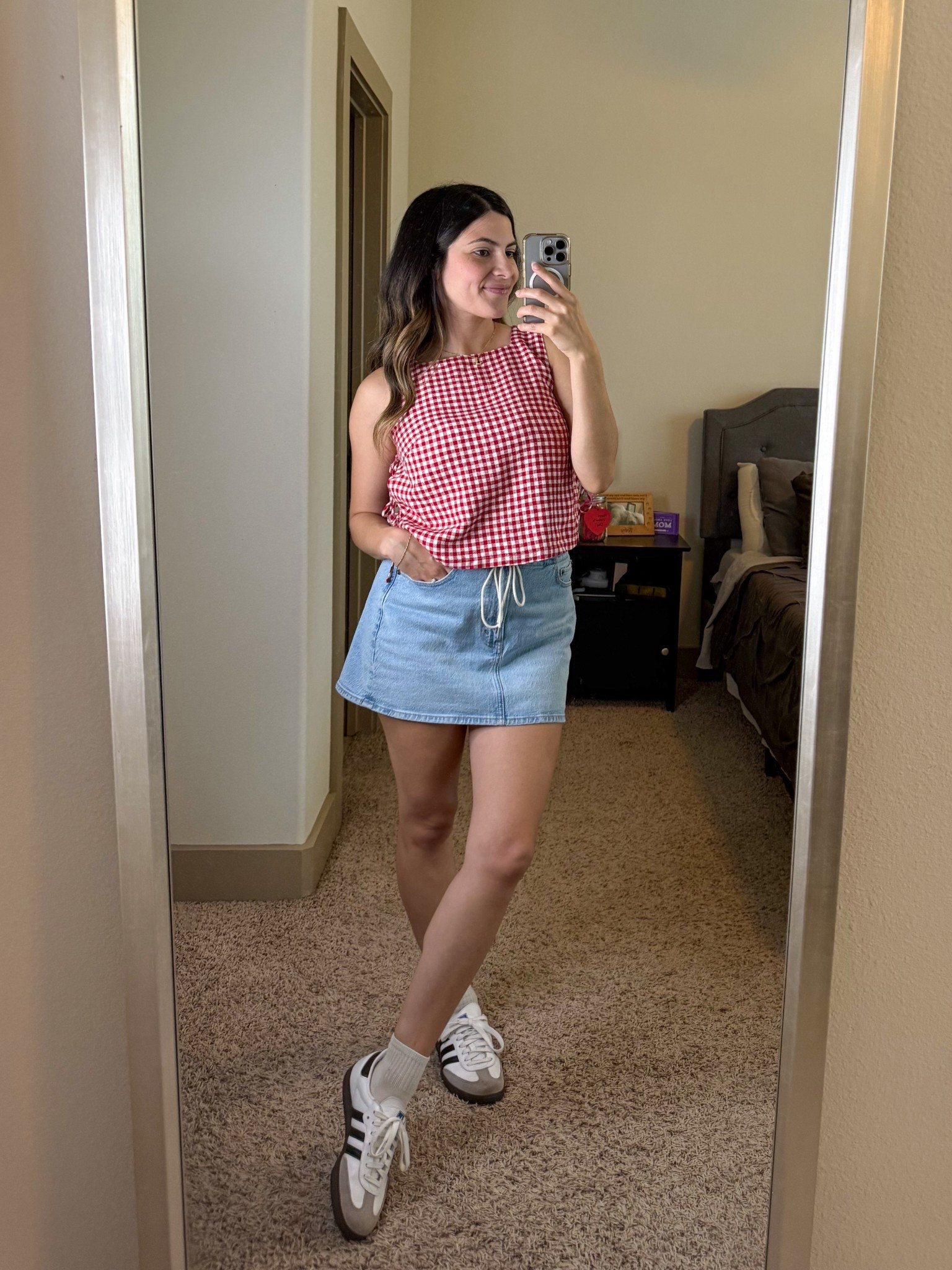 Summer ootd 🍓🤍
Wearing an XS in top & 25 in denim skirt 


Denim mini skirt, gingham red top, adidas sambas, summer outfits for women, casual style 