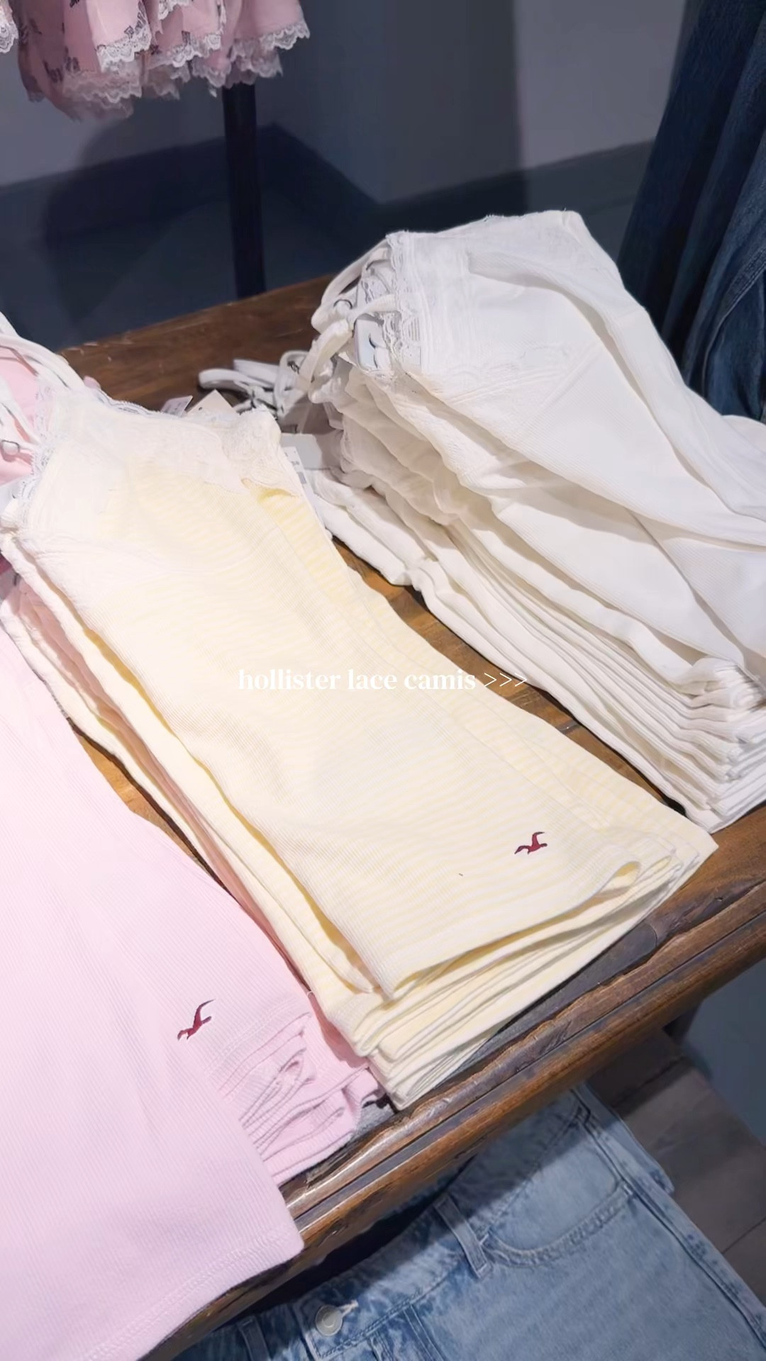 #hollister #lacecami

#LTKU #LTKootd #LTKgrwm