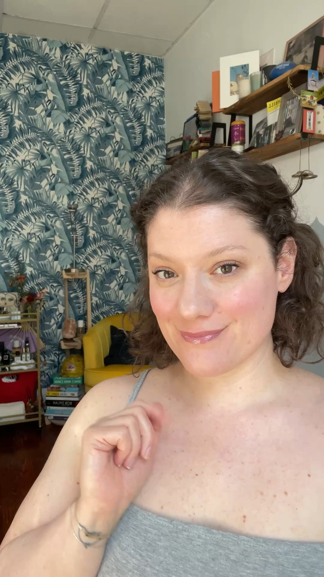 I recreated Miranda Kerr’s Met Gala makeup look using all of the same products…and it’s all Almay!

#LTKBeauty #LTKgrwm #LTKSaleAlert