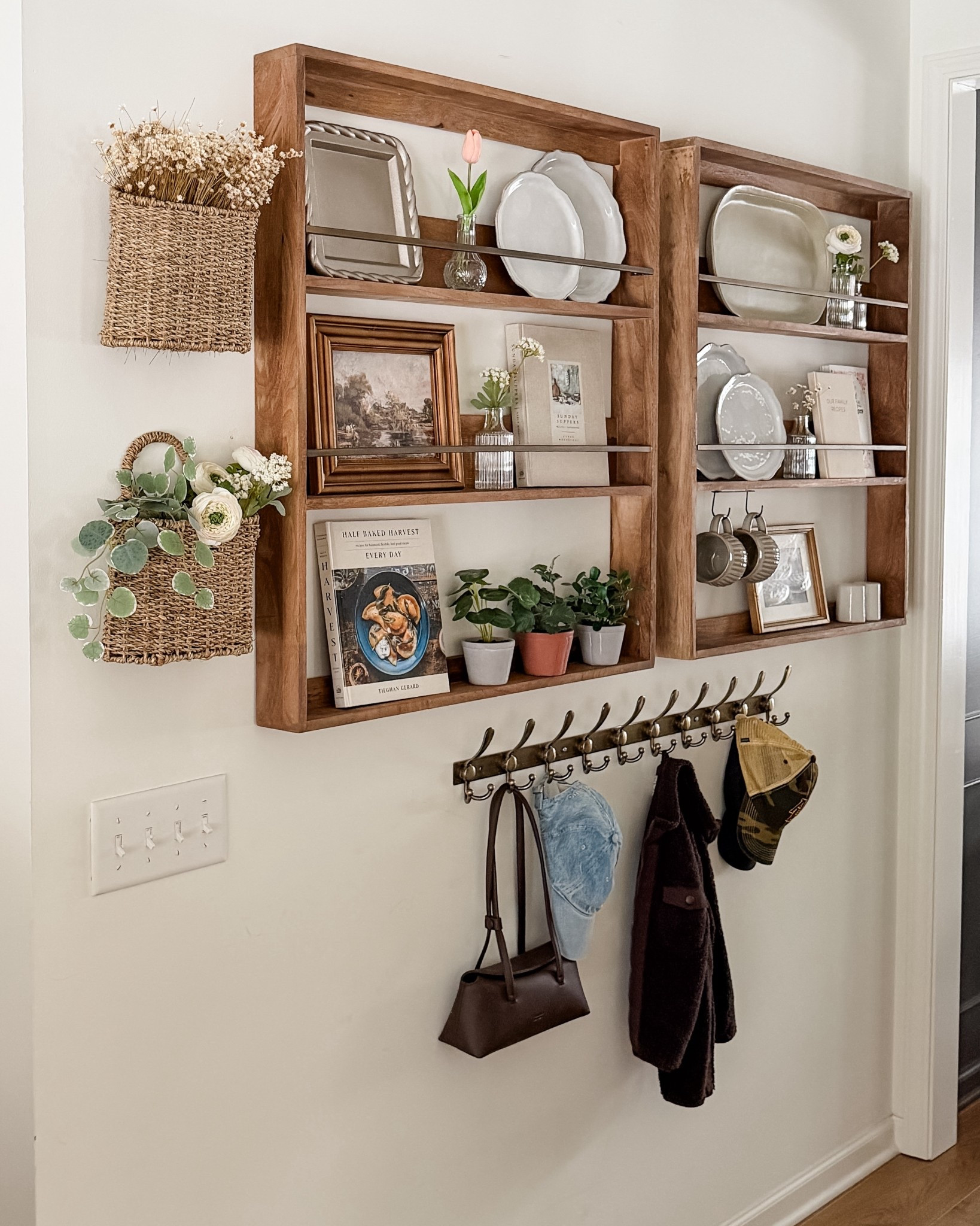 Have a space in your kitchen or dining room (or something in between, like me) you need to fill? These wall shelves are a great way to display cookbooks, plates, trays, art, and more. ❤️

#LTKHome