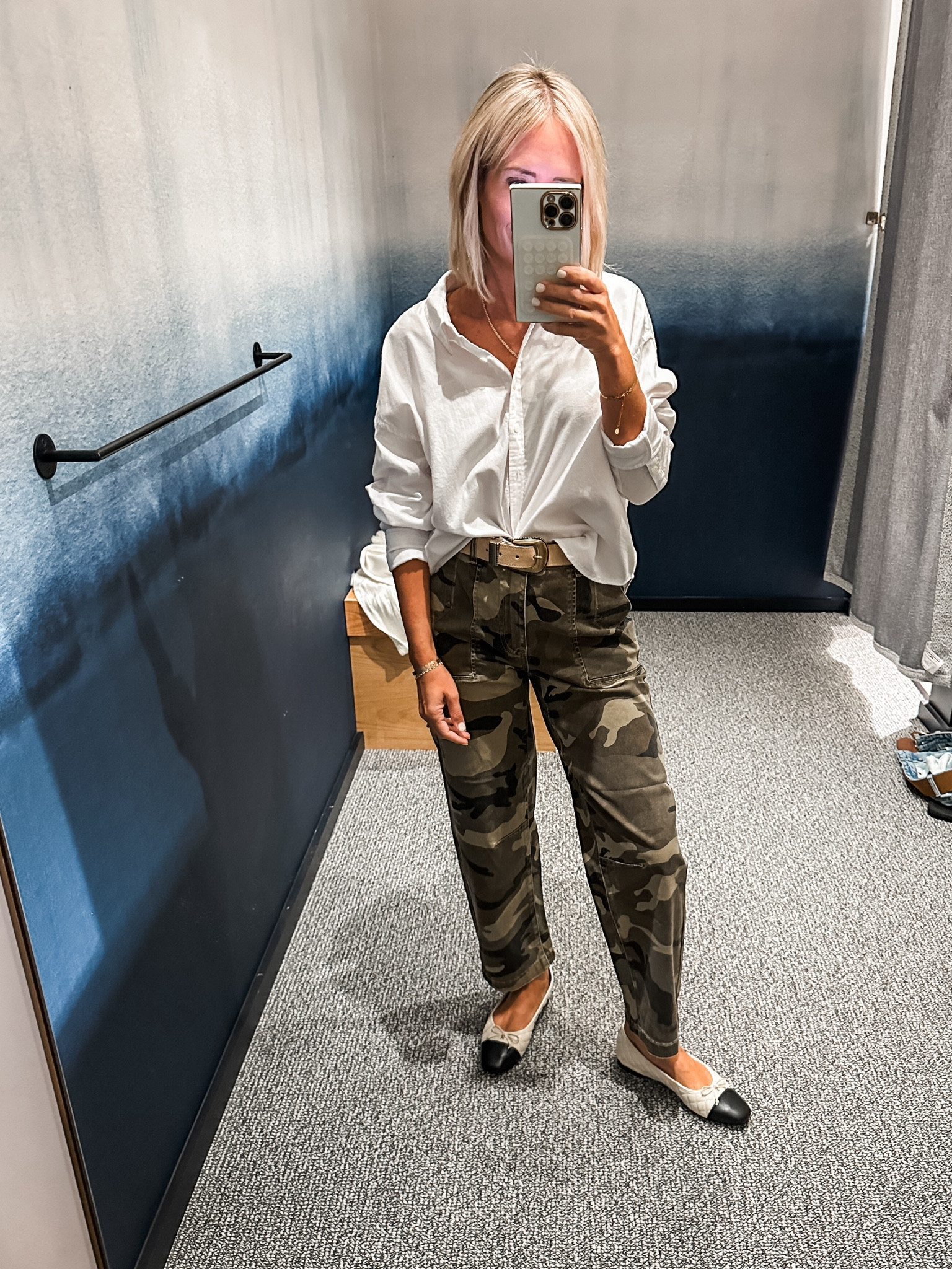 Camo barrel pant- wearing a 00 which is my true size for the brand.
These quilted ballet flats- in my bigger size 7
And I sized up to medium in top

#LTKOver40 #LTKStyleTip #LTKShoeCrush