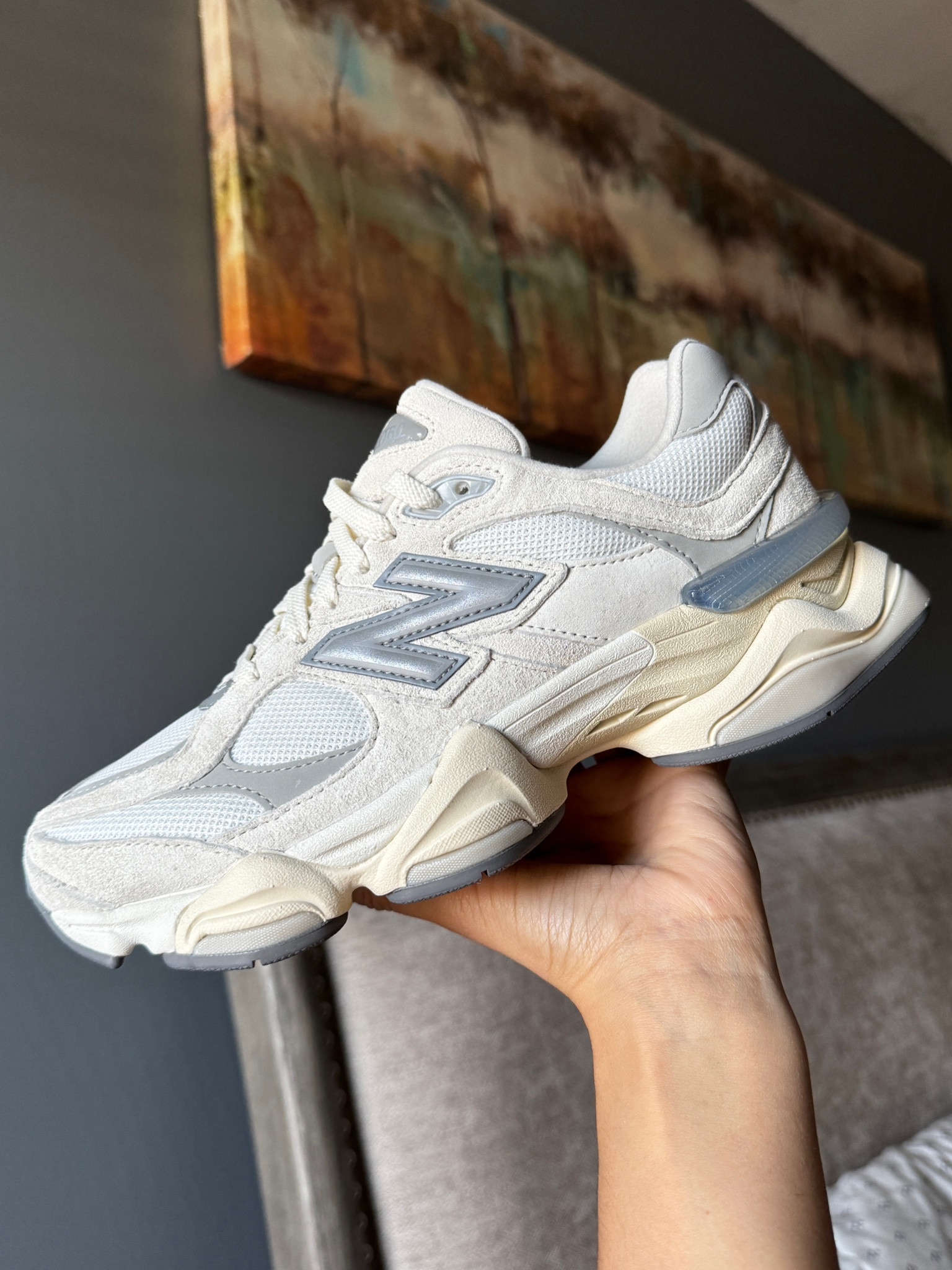 New Balance 9060s in Sea Salt Concrete in size 6 men’s/7.5 women's, my fave streetwear shoes ever 

#LTKshoecrush #LTKstyletip #LTKworkwear