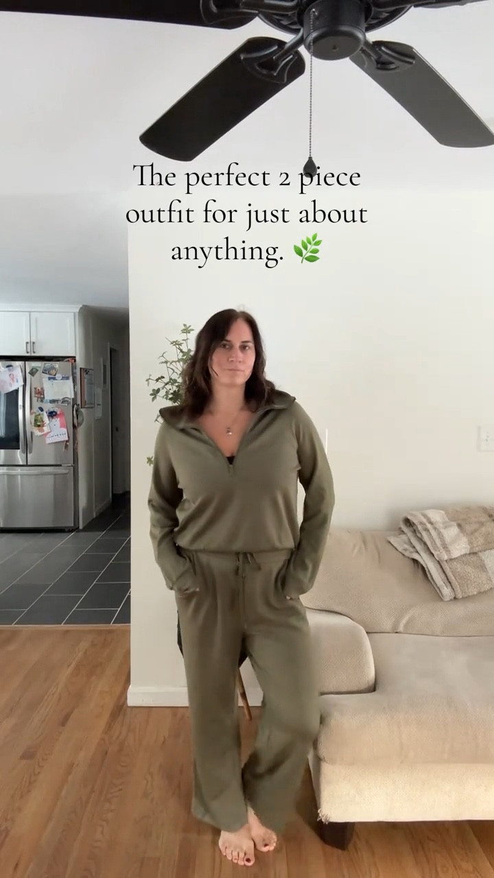 Obsessed with this 2 piece outfit from Pretty Garden that is on sale now. Perfect for casual wear or as an airport outfit. 

#LTKMidsize #LTKSaleAlert #LTKmomlife