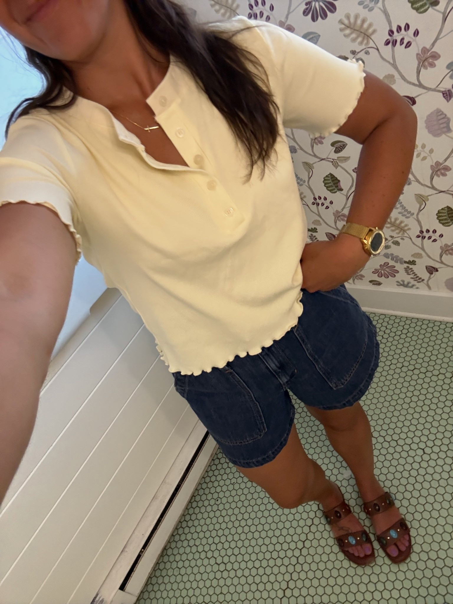 comfiest shorts & the cutest cropped tee 

Gap factory 
Summer outfit 
Mom outfit 
Denim shorts

#LTKootd #LTKgrwm #LTKmomlife