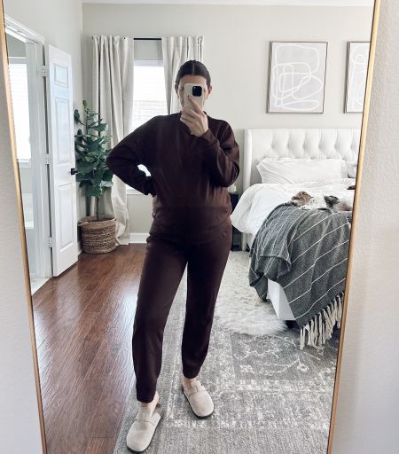Super comfy matching set, wearing a medium. Color is called coffee and it comes in other colors too. Comfiest option for thanksgiving day. It’s non-maternity and under $40.

Fall outfits, thanksgiving outfit, matching set, lounge set, Amazon fashion 

#LTKbump #LTKSeasonal #LTKstyletip