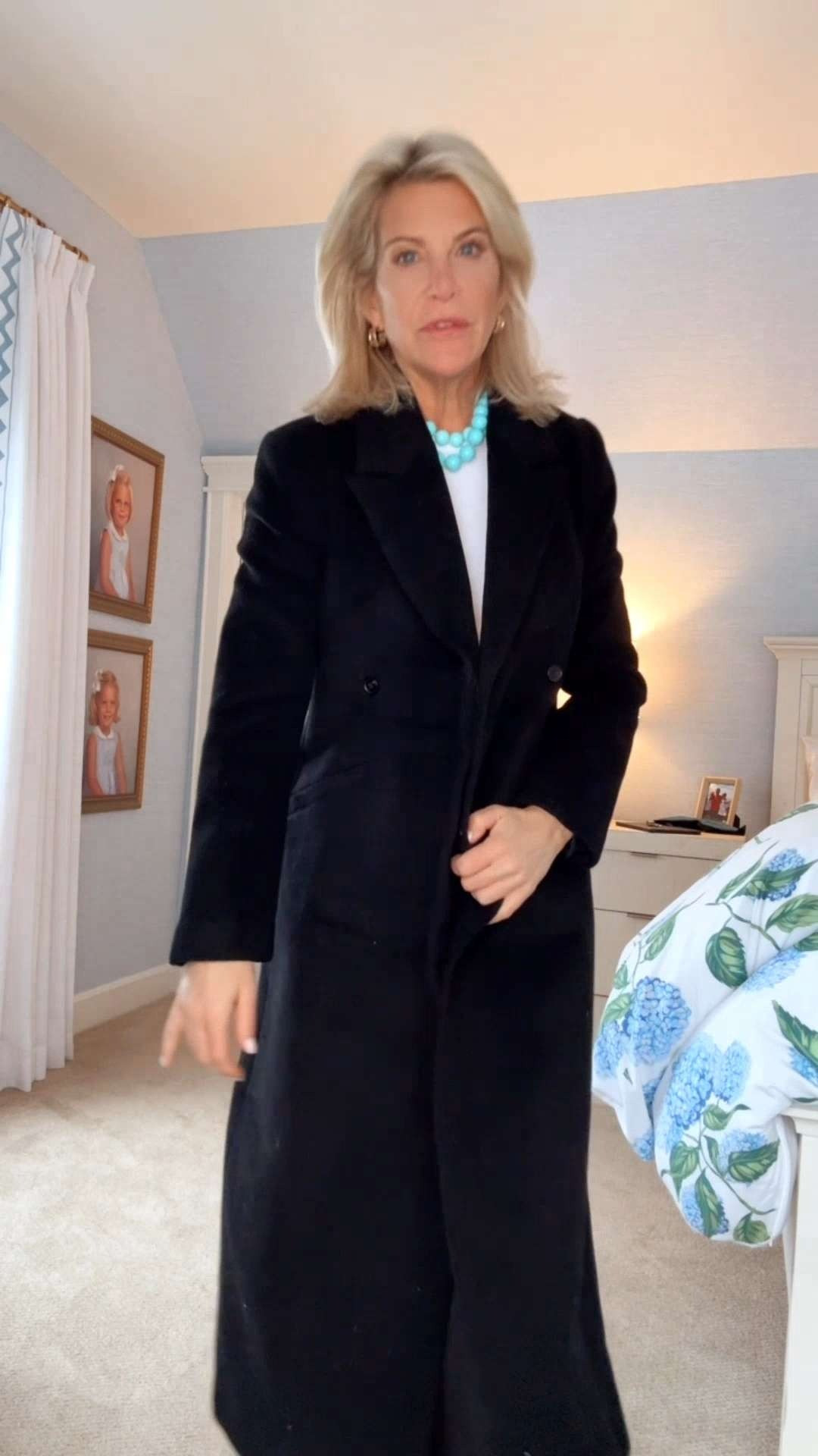 This is my go-to for effortless everyday chic.

Relaxed but still flattering (because we don’t do sloppy over here). It layers like a dream, feels SOOO soft, and moves with you, no stiffness, no fuss… just easy.

Add a classic black coat and one simple accessory and boom. Instantly polished.

Work. Errands. Dinner. Travel days when you refuse to look like you gave up. It’s that girl.

Rule of thumb? If it’s comfortable and makes you feel pulled together, it’s a HELL YES.

Linked everything for you. Click and thank me later. xoxo 💋 

 #LTKBeauty #LTKTravel