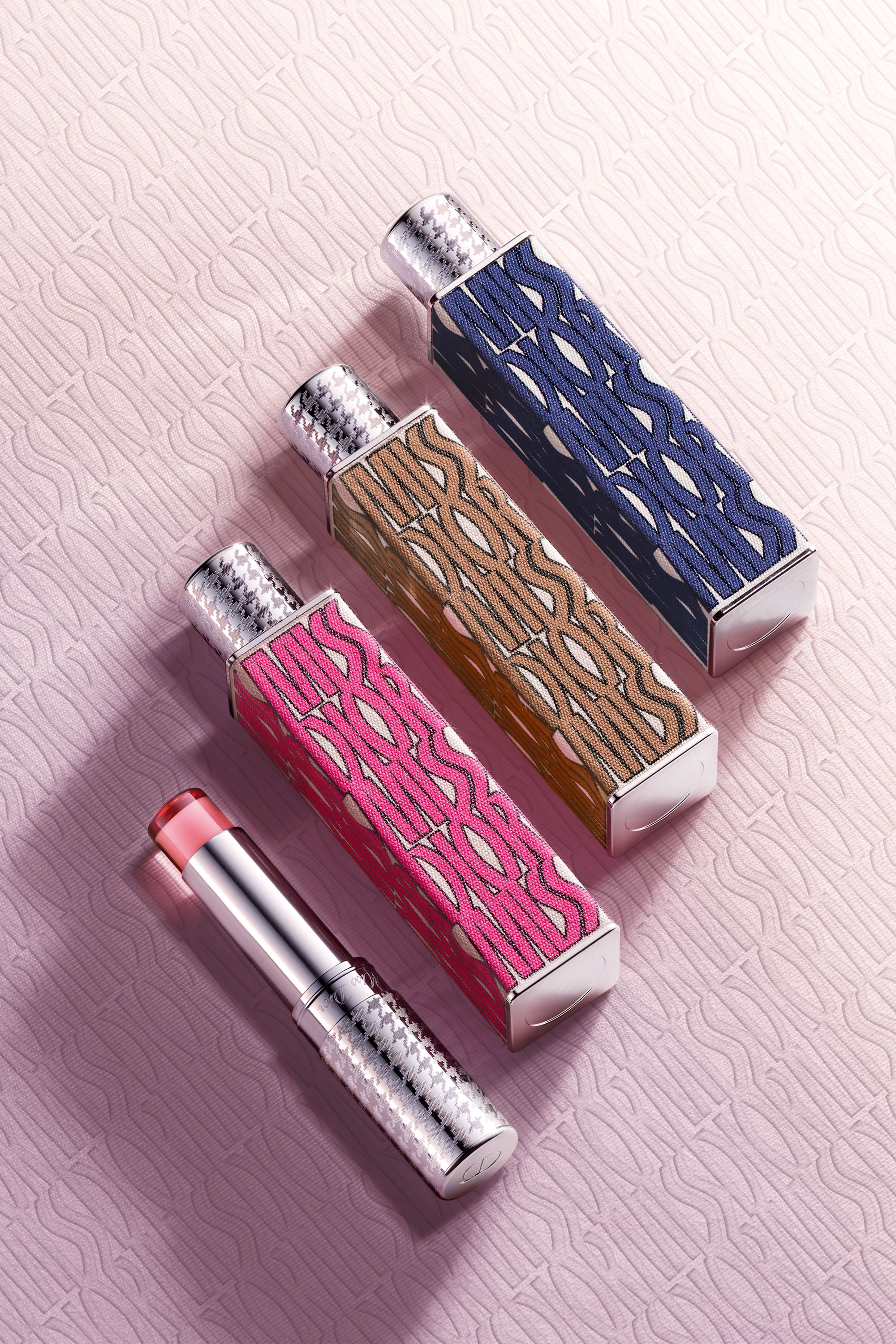 Limited-Edition Miss Dior Mini Miss Solid Perfume Case| DIOR | Dior Beauty (US)