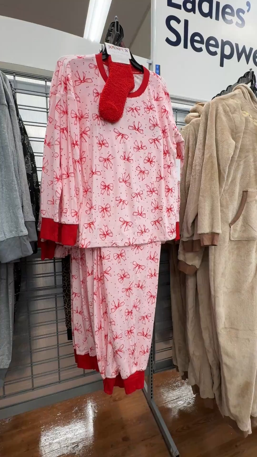 The cutest bow pajamas from Walmart!! 

#LTKHoliday #LTKFindsUnder50
