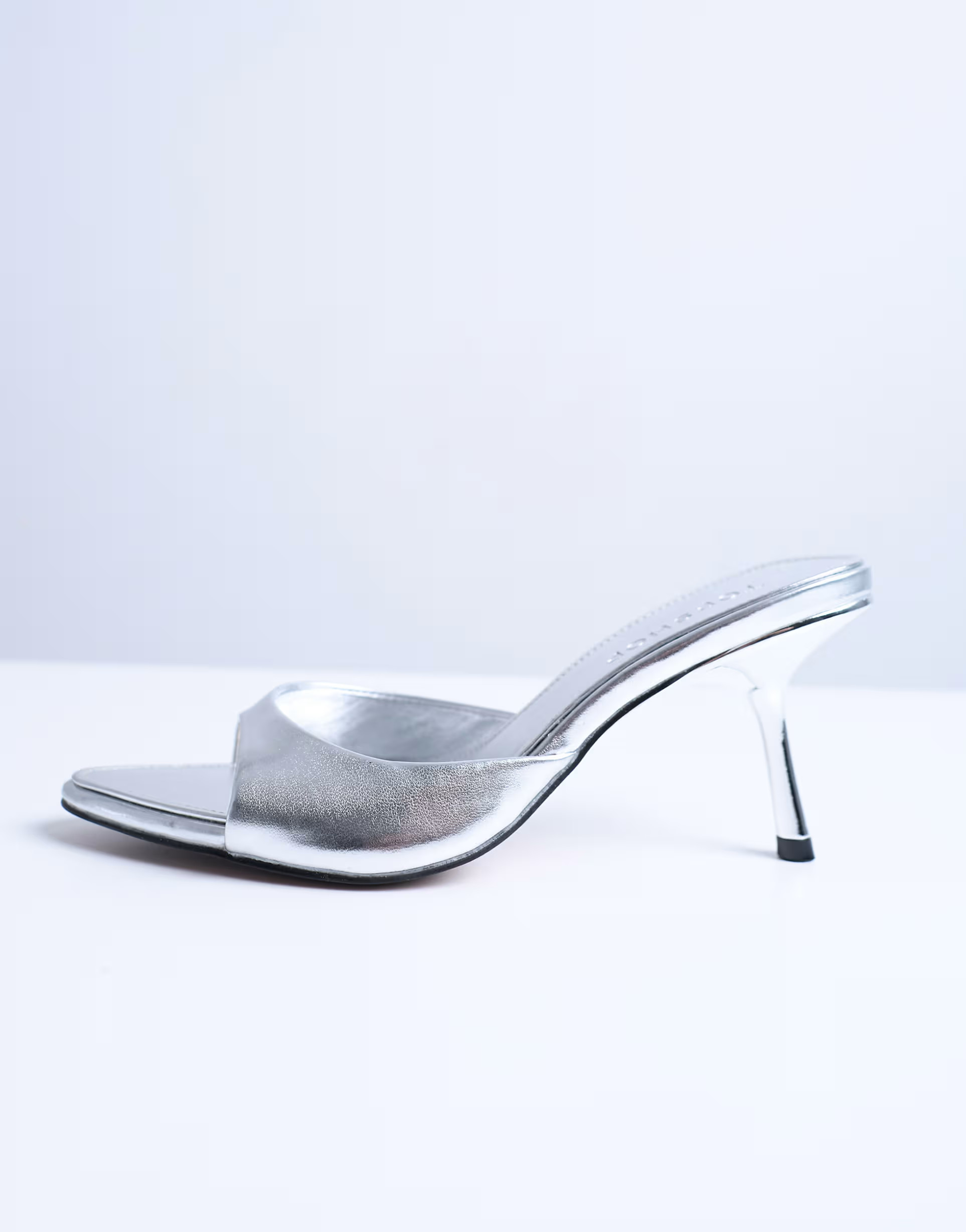 Topshop Isaac point toe mule in silver | ASOS | ASOS (Global)